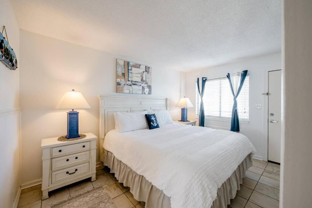 Royal Retreat-Amazing View-King Bed-1 Bedroom-Full Kitchen-Free Parking-Self Check-In Myrtle Beach Kültér fotó
