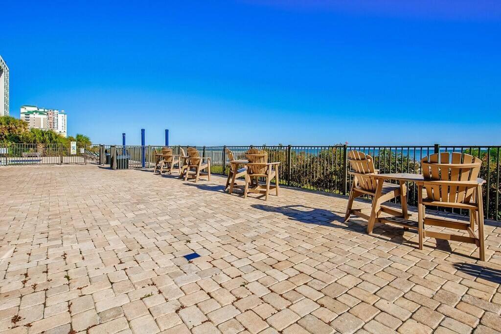 Royal Retreat-Amazing View-King Bed-1 Bedroom-Full Kitchen-Free Parking-Self Check-In Myrtle Beach Kültér fotó