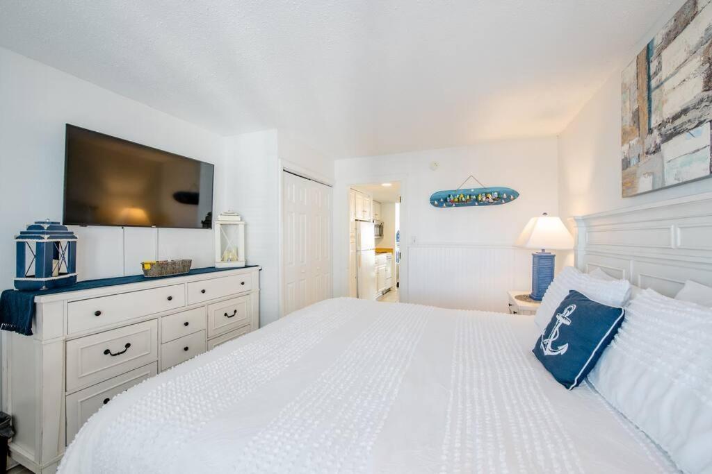 Royal Retreat-Amazing View-King Bed-1 Bedroom-Full Kitchen-Free Parking-Self Check-In Myrtle Beach Kültér fotó