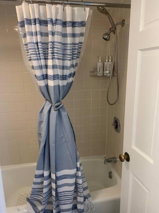 Royal Retreat-Amazing View-King Bed-1 Bedroom-Full Kitchen-Free Parking-Self Check-In Myrtle Beach Kültér fotó