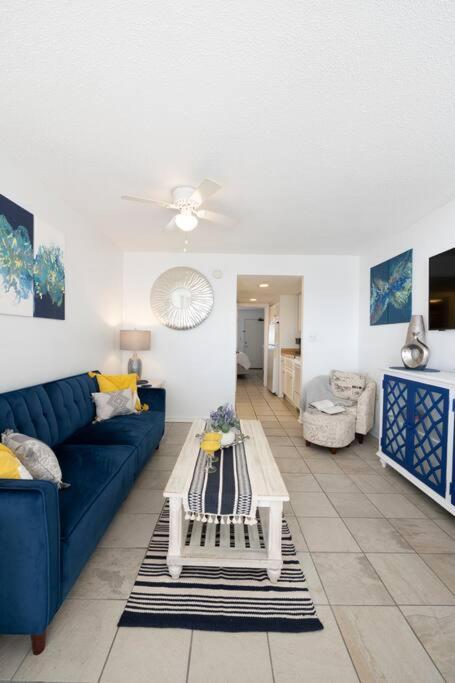 Royal Retreat-Amazing View-King Bed-1 Bedroom-Full Kitchen-Free Parking-Self Check-In Myrtle Beach Kültér fotó